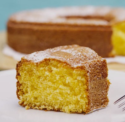 Gâteau aux flocons d'avoine, banane et yaourt