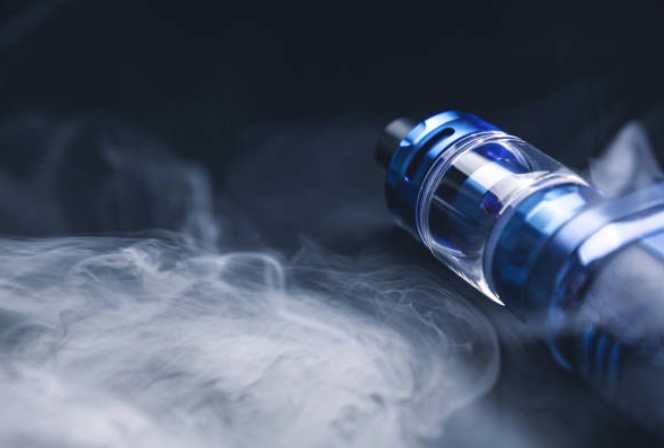 La cigarette électronique peut-elle déclencher un détecteur de fumée ?